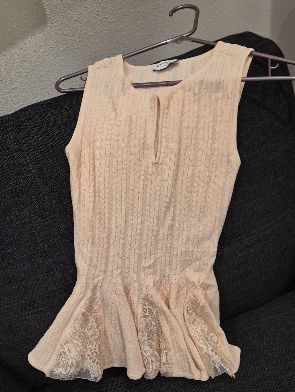 bebe Peach Lace Hem Sleeveless Knit Top